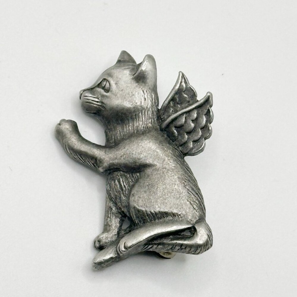 L‎ Razza Guardian Angel Cat With Wings Pin Brooch